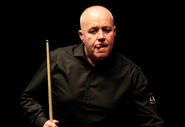 爱游戏-浓眉哥新星出色发挥表现突出，曼联前途光明！引发球迷热议-爱游戏