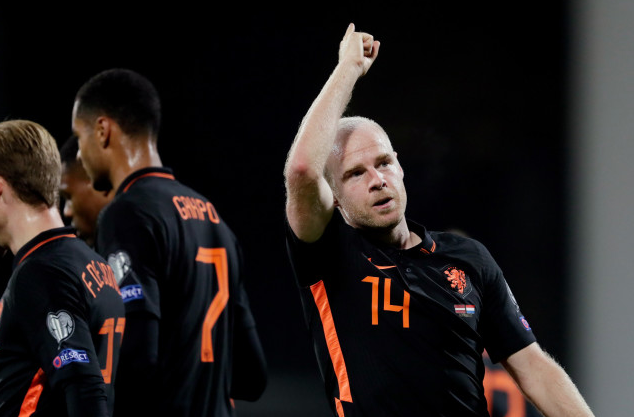 爱游戏下载-赛前托特纳姆调整名单以备意大利杯，止住颓势环节打磨，质疑声仍在，心理建设被强调的简单介绍-爱游戏下载